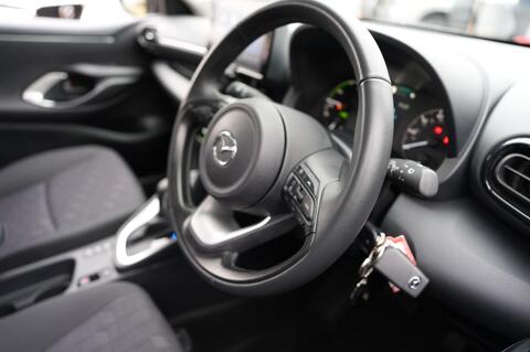 Mazda2 HYBRID
