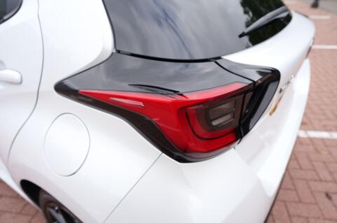 Mazda2 HYBRID