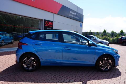 i20