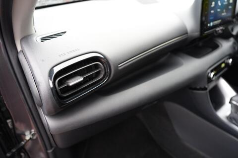 Mazda2 HYBRID