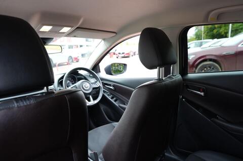 Mazda2