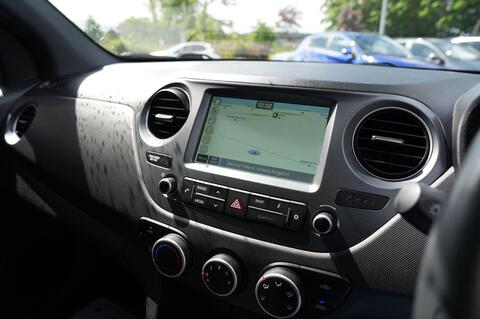 i10