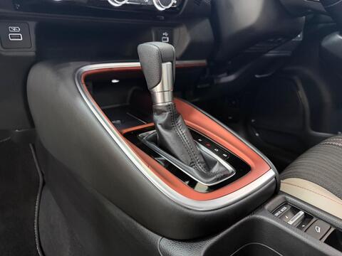 HR-V
