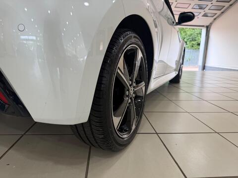 Yaris