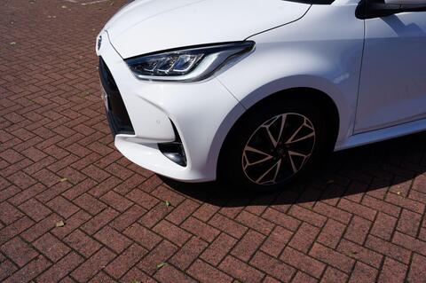 Yaris