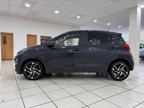 i10