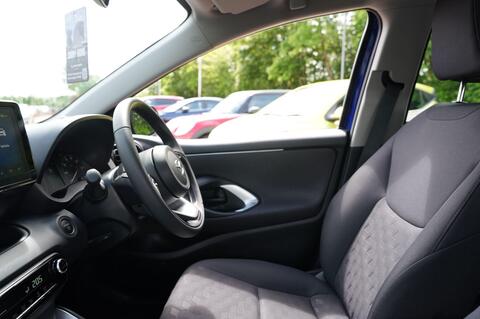 Mazda2 HYBRID