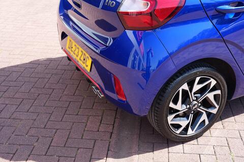 i10