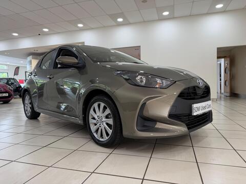 Yaris