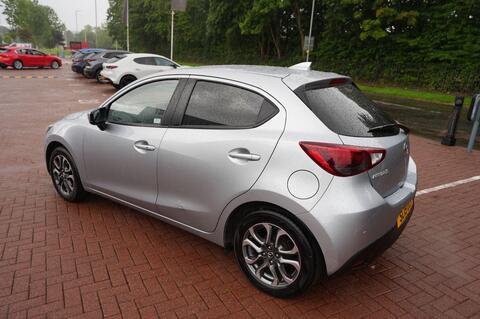 Mazda2