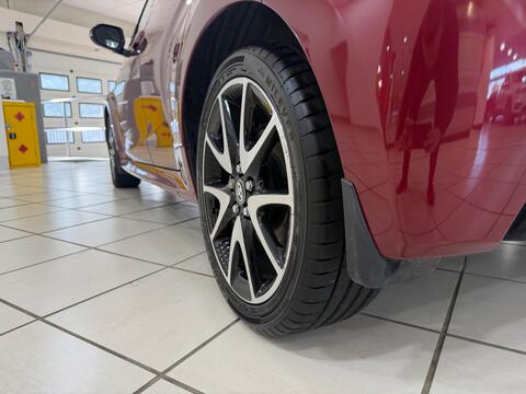 Yaris
