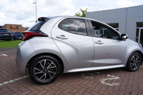 Yaris