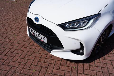 Yaris