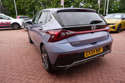 i20