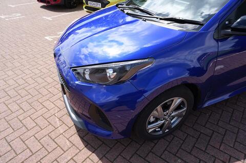 Mazda2 HYBRID