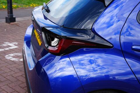 Mazda2 HYBRID