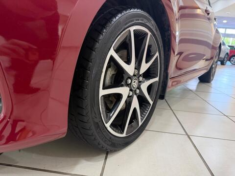 Yaris