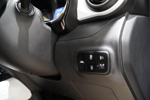 i10