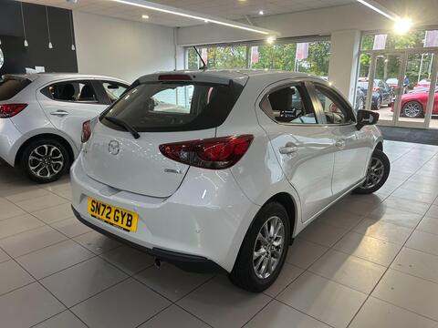 Mazda2