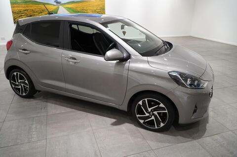 i10