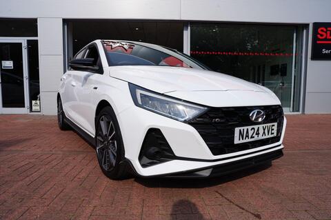 i20