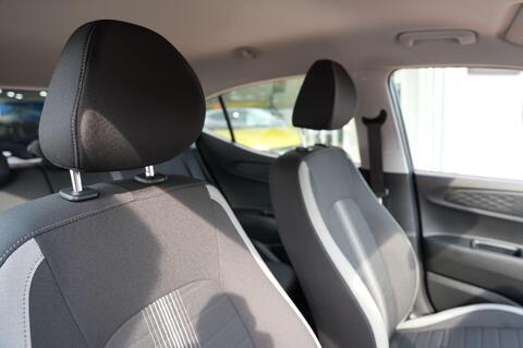 i10
