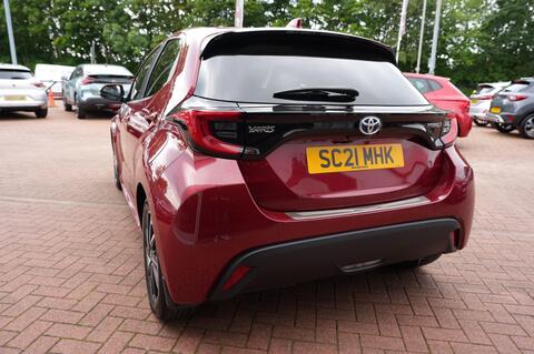 Yaris