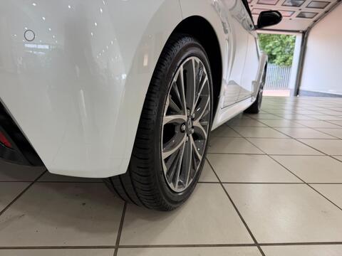 Yaris