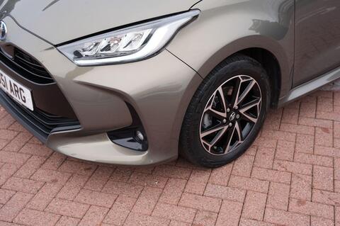 Yaris