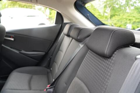 Mazda2