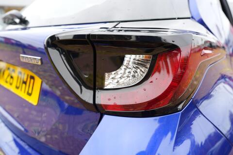 Mazda2 HYBRID
