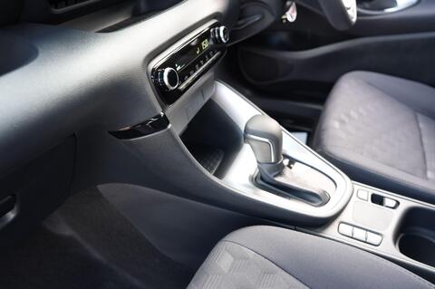 Mazda2 HYBRID