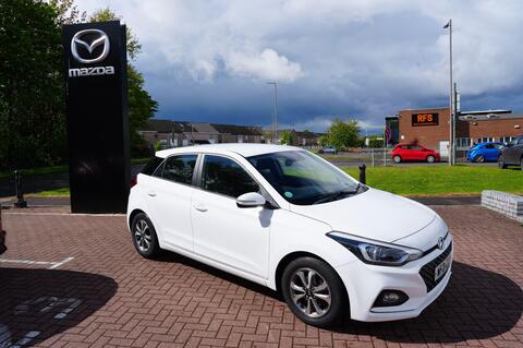 i20