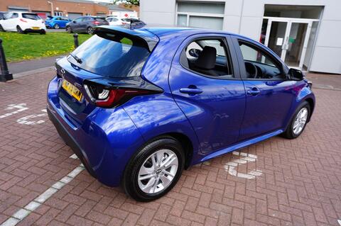 Mazda2 HYBRID