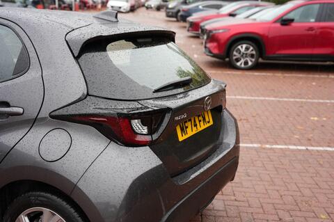 Mazda2 HYBRID