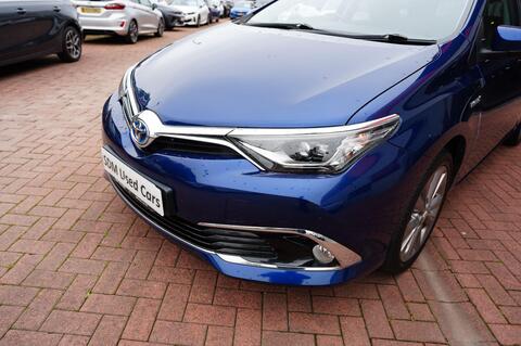Auris