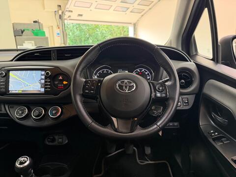 Yaris