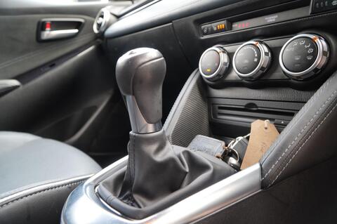 Mazda2