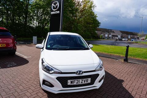 i20