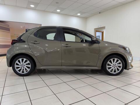 Yaris