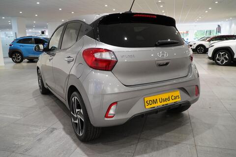 i10