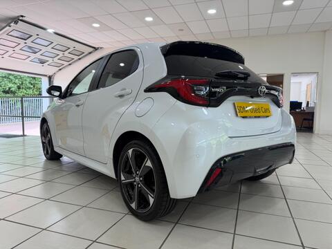 Yaris