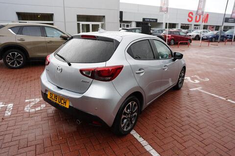 Mazda2