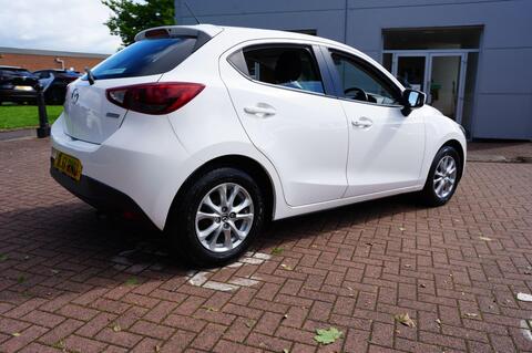 Mazda2
