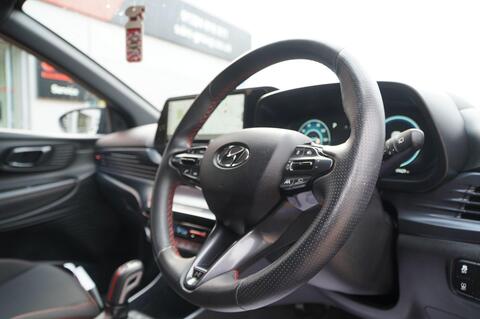 i20