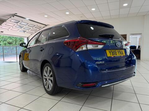 Auris