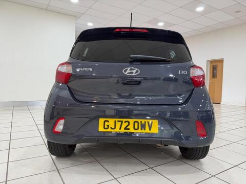 i10