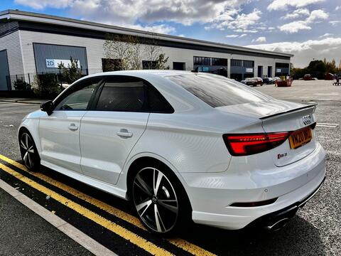 Audi RS3 view 6