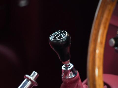 Jaguar E-Type view 12