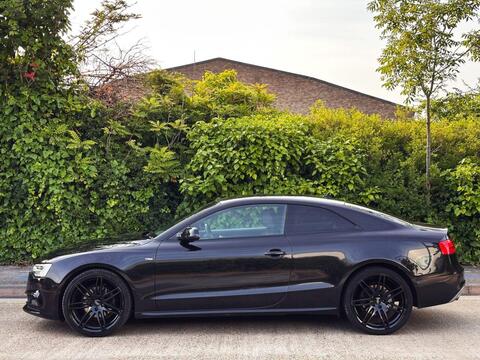 Audi A5 view 5